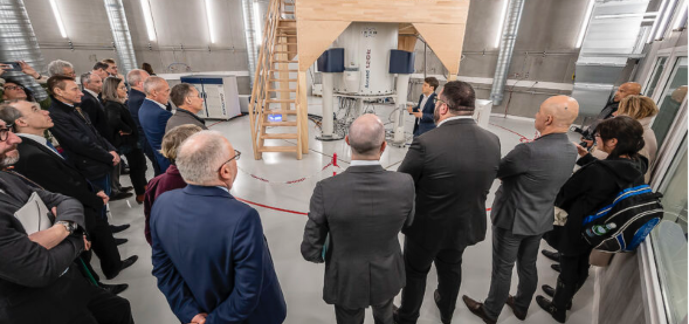 Inauguration of the 1,2 GHz NMR spectrometer on January 4, 2023 at the Lille site